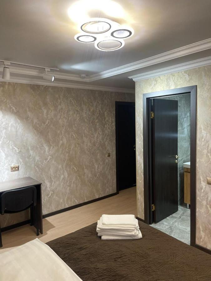 Hotel Lion 알마티 외부 사진