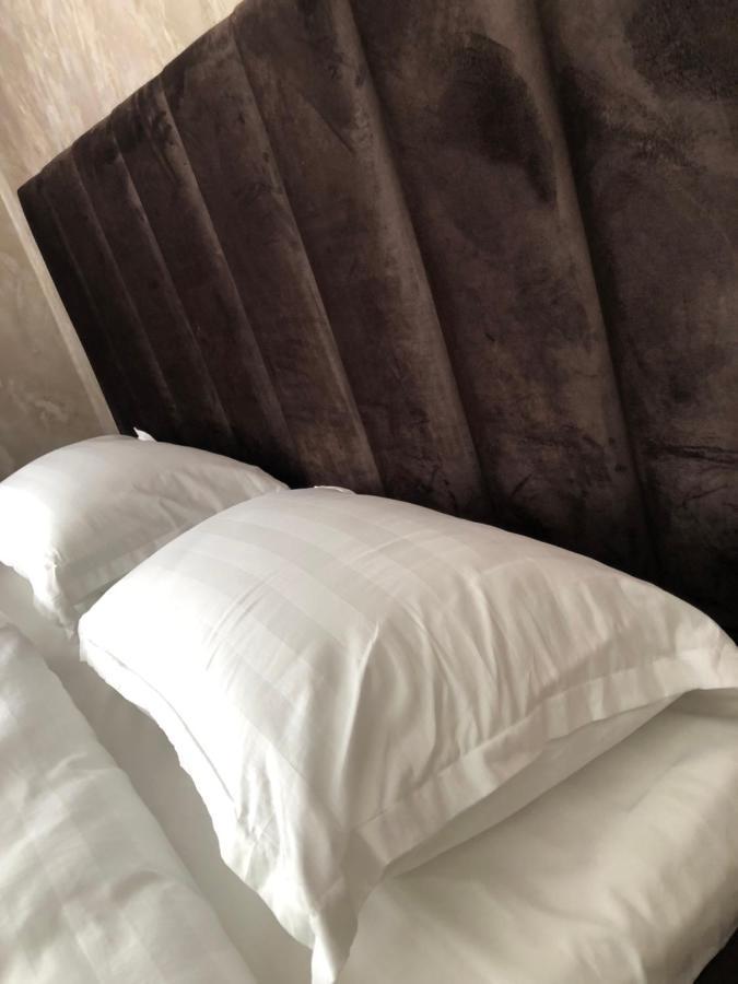 Hotel Lion 알마티 외부 사진
