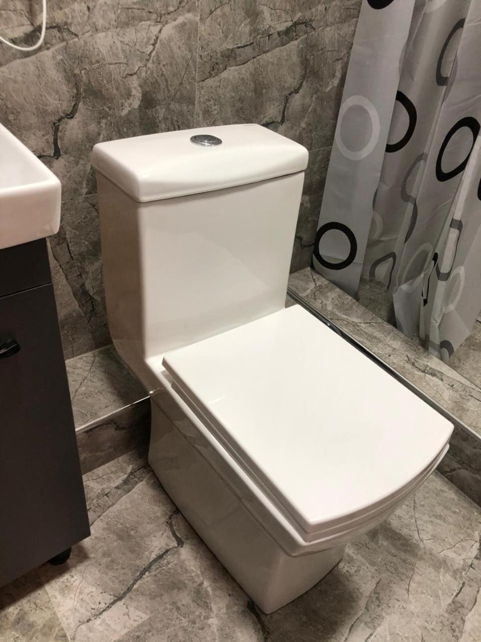 Hotel Lion 알마티 외부 사진