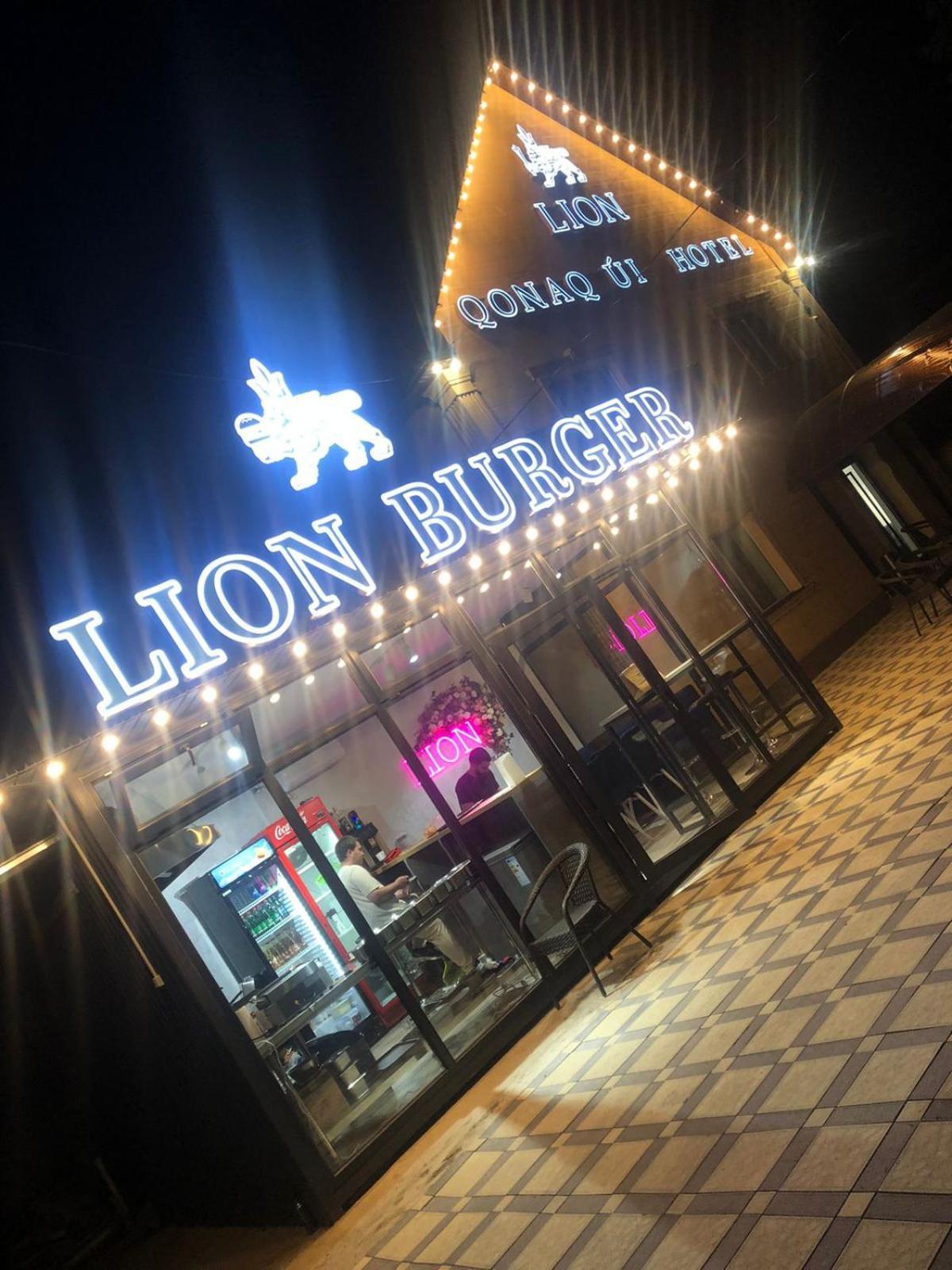 Hotel Lion 알마티 외부 사진